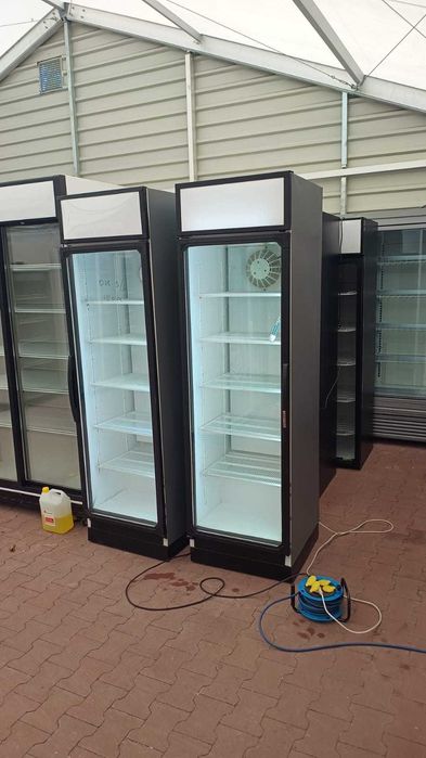 Witryna CHŁODNICZA LODÓWKA 60cm chłodnia na napoje sklep DOSTAWA
