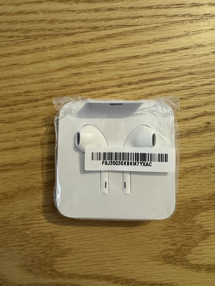 EarPods Lightning Connector