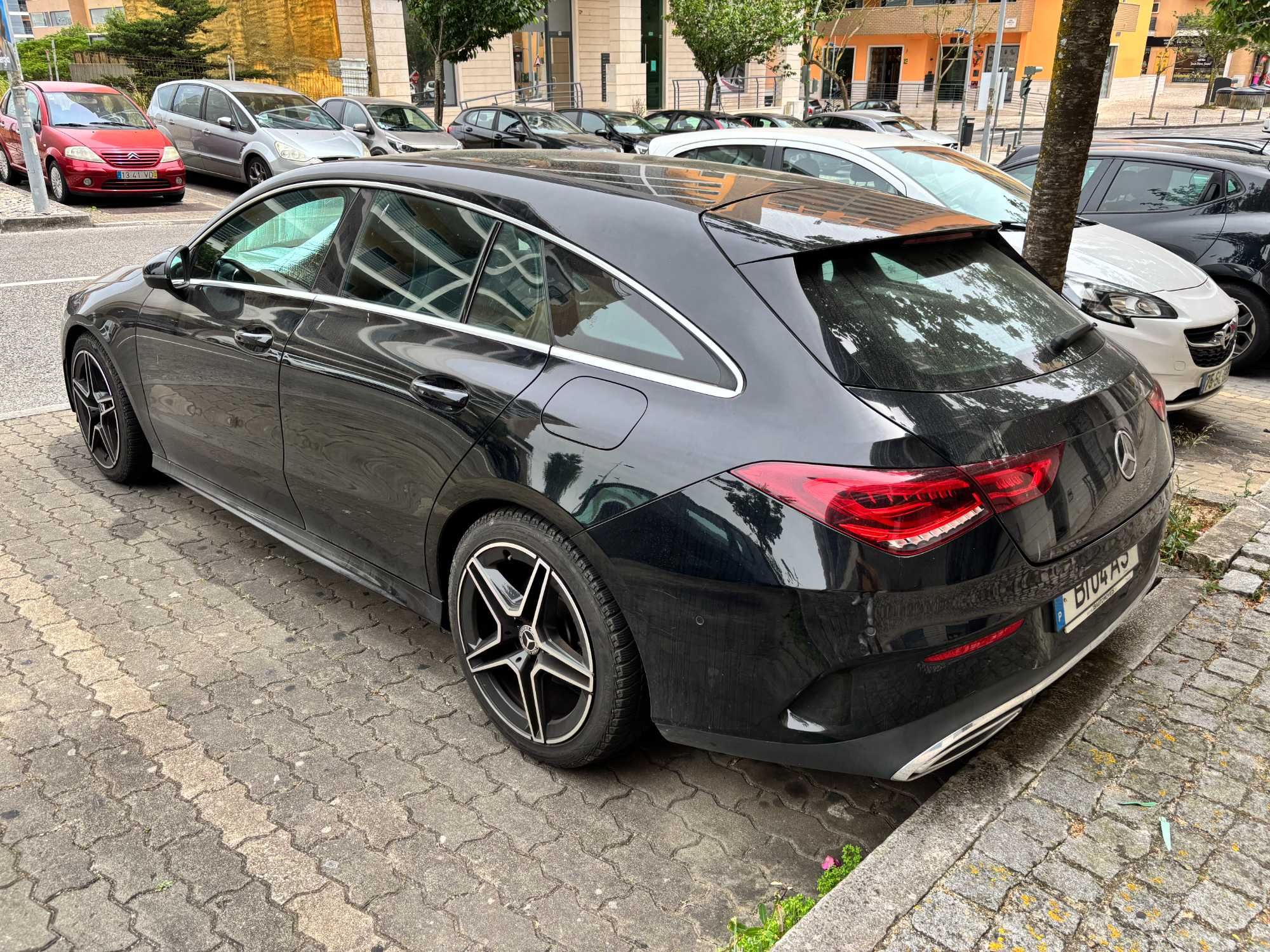 Mercedes-Benz CLA 200 d Shooting Brake AMG Line