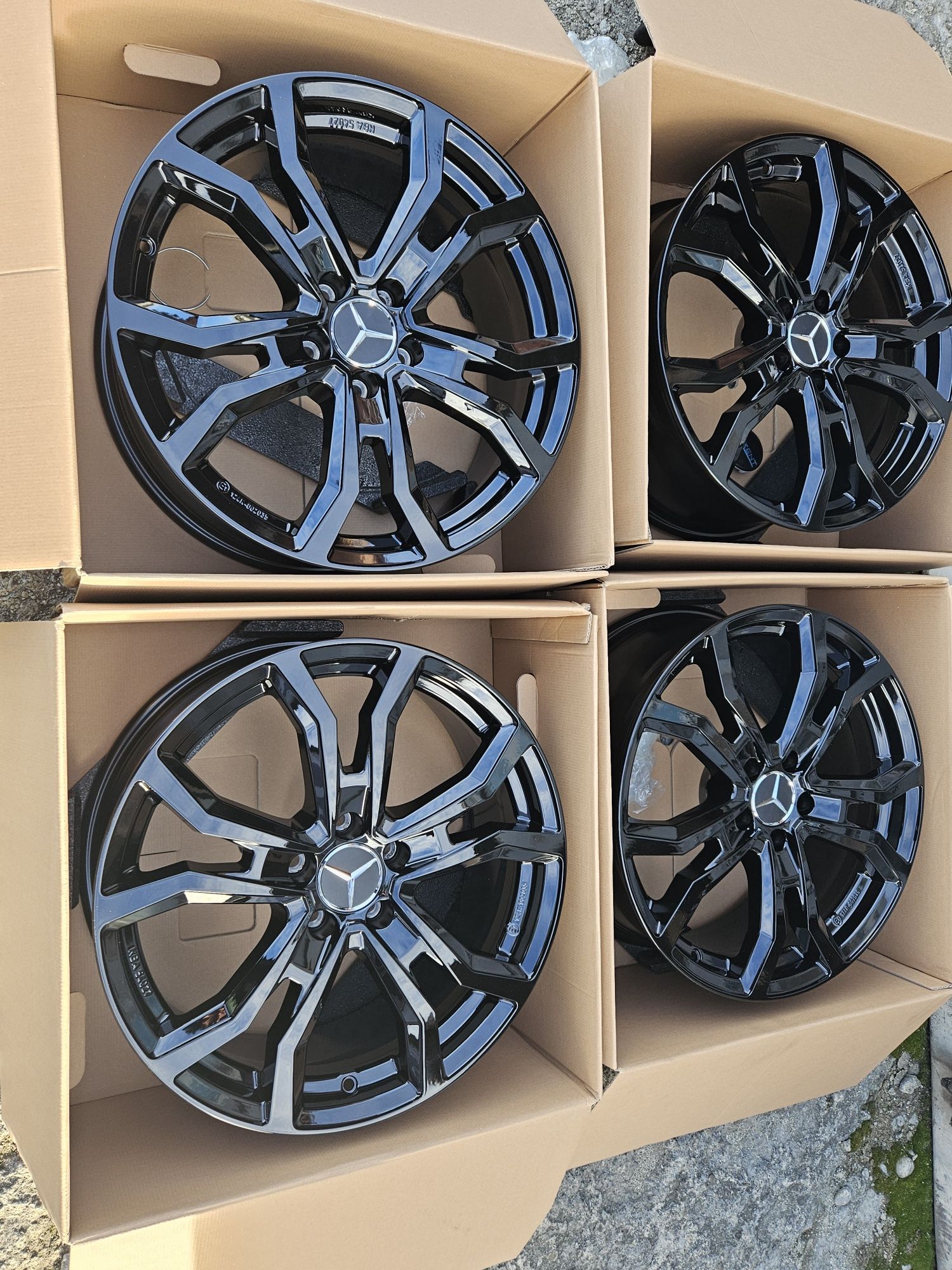 Felgi aluminiowe 5x112 8jet 30 19" mercedes glc
