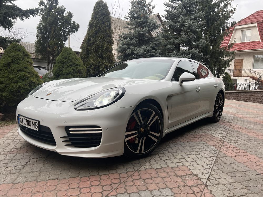 Продам Porshe Panamera