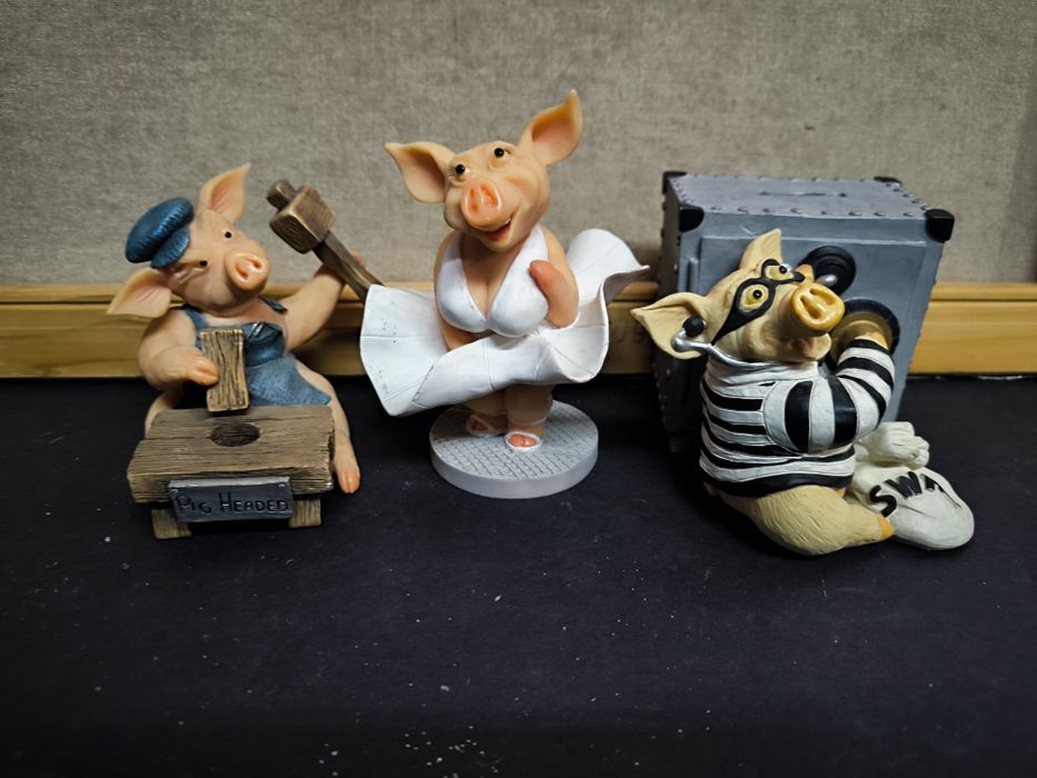 3 Porquinhos da coleção  "The Leonardo Collection"