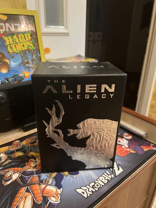 Чужі 1-4 Колекційне видання Vhs