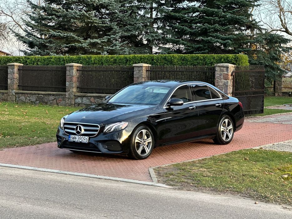 Mercedes-Benz Klasa E Mercedes-Benz E350 pakiet AMG 2020rok Niski Przebieg