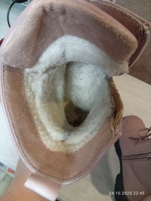 Зимові черевики для дівчинки 36 розмір