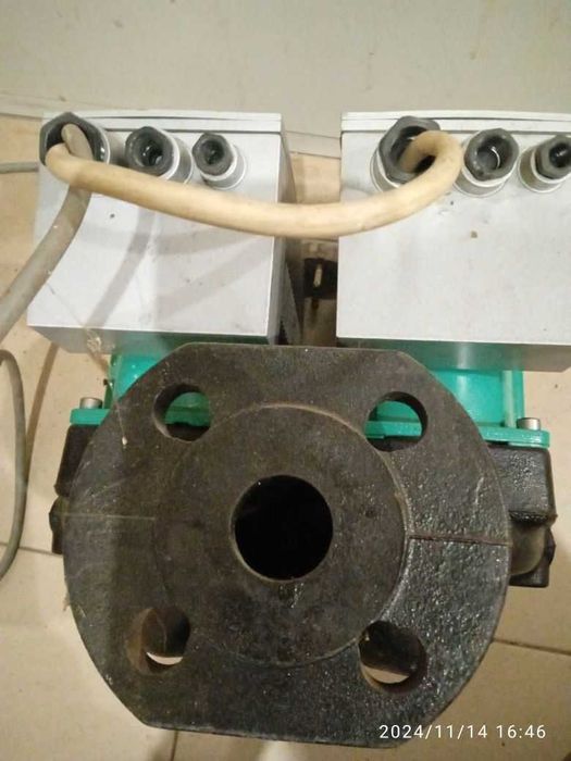 Циркуляционный насос Wilo Stratos D32 1/8