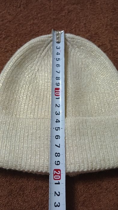 Шапка Zara 52 см. демисезона