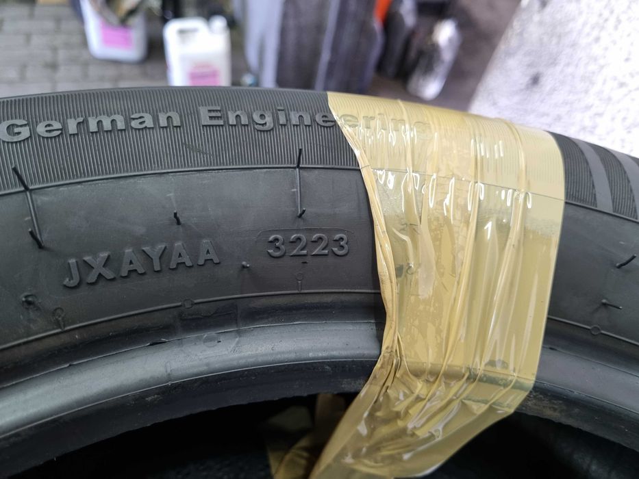 215/55/17 98H XL Giti Synergy H2 D.3223