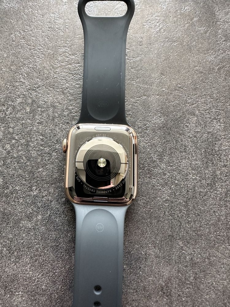 Годинник apple watch series 4 44mm stainless steel