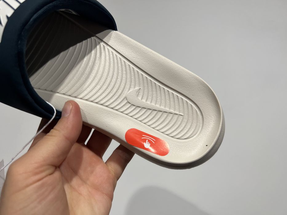 Тапочки чоловічі Nike VICTORI ONE SLIDE CN9675-403 оригінал