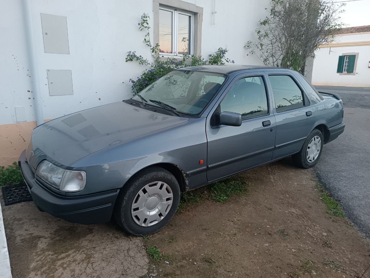 Ford sierra vendo ou troco