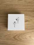 Нові Airpods 4 ANC