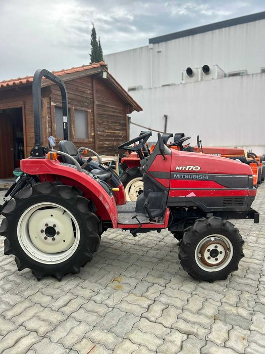 Mitsubishi MT170 Imaculado