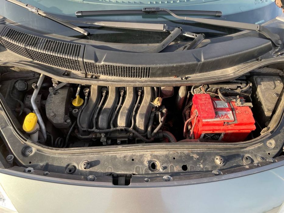 Renault Scenic 2 / Рено сценік 2 (1.6 бензин)