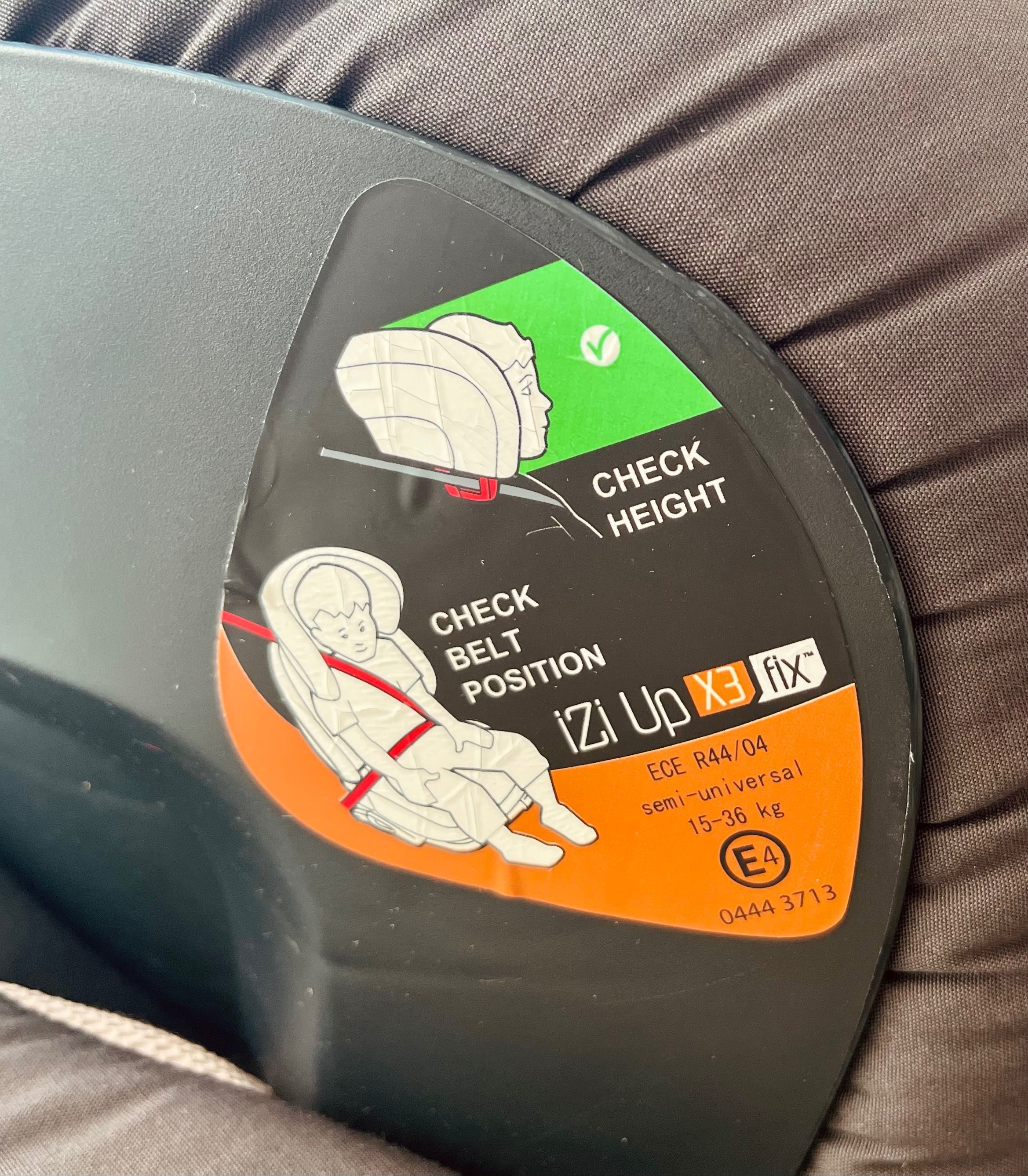 Fotelik samochodowy Besafe Izi Up X3 FIX 15-36 kg wiek 4-12 lat