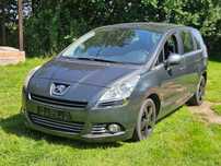 peugeot 5008 tylna klapa tył KTPD