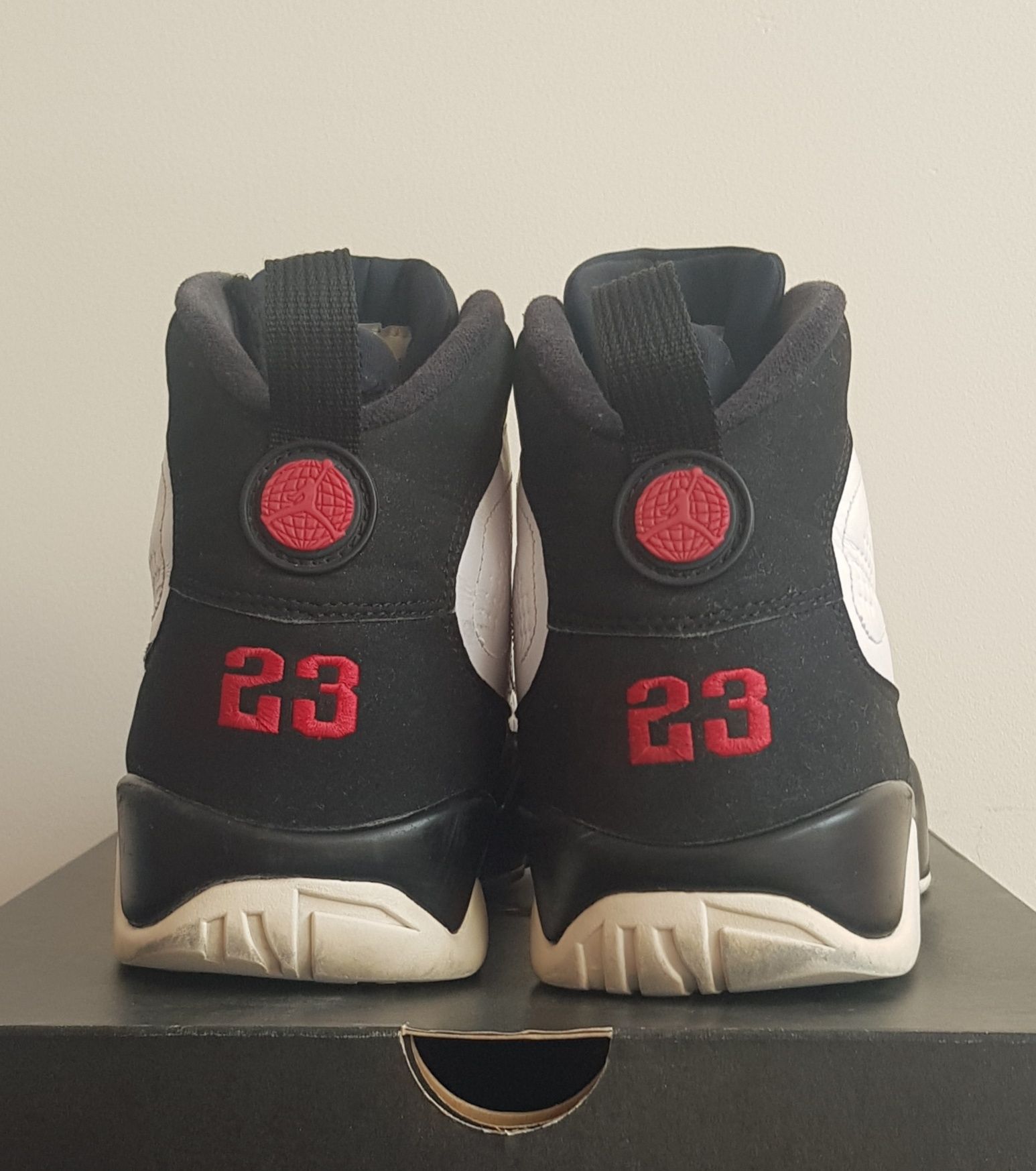 Air Jordan 9 Retro OG "Space Jam" 2016