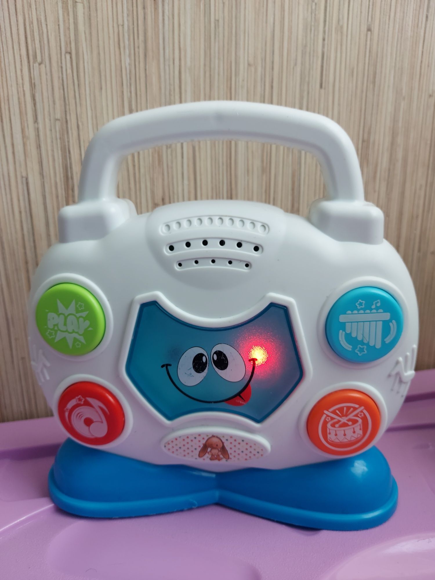 Sorter ślimaczek Fisher Price, grające radyjko i  wieża- piramidka