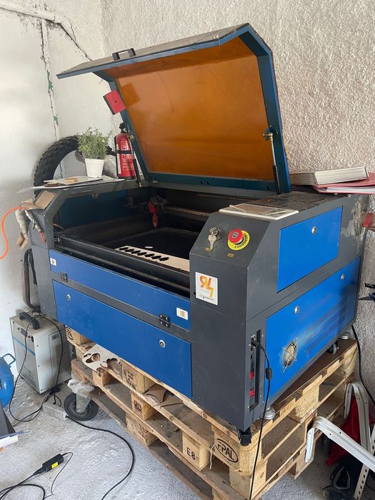 Máquina laser CO2 60w 50X70