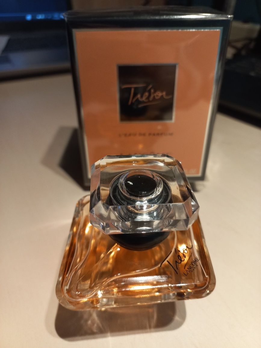 Парфуми Moschino Toy 2, Lancome Tresor