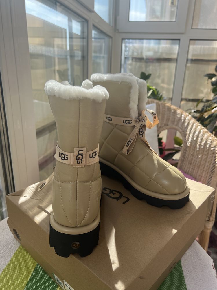 подарунок ботинки сапоги натуральна шкіра хутро ugg уггі add