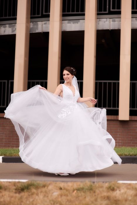 Продаю весільну сукню 4500грн