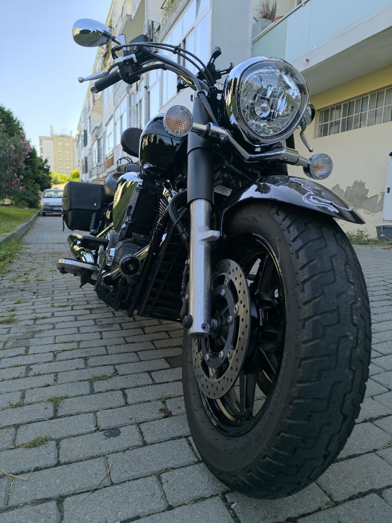 Mota Yamaha XVS MIDNIGHT 1300