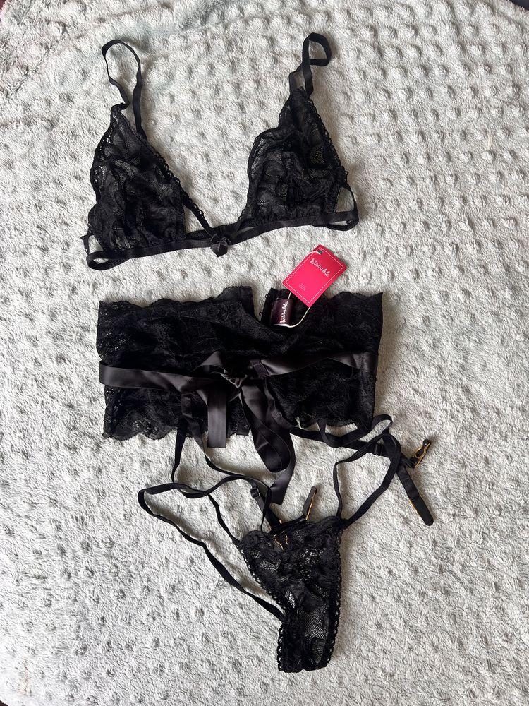Комплекти з секс шопу: Kissable, Abierta Fina, Cottelli Collection