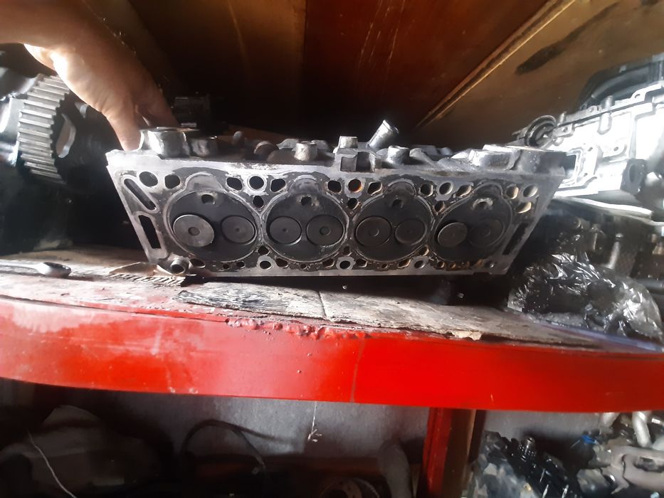 Головки Фіат скудо 1.9 1.9td 2.0hdi сітроєн берлінго 1.6hdi 1.9d 2.0hd