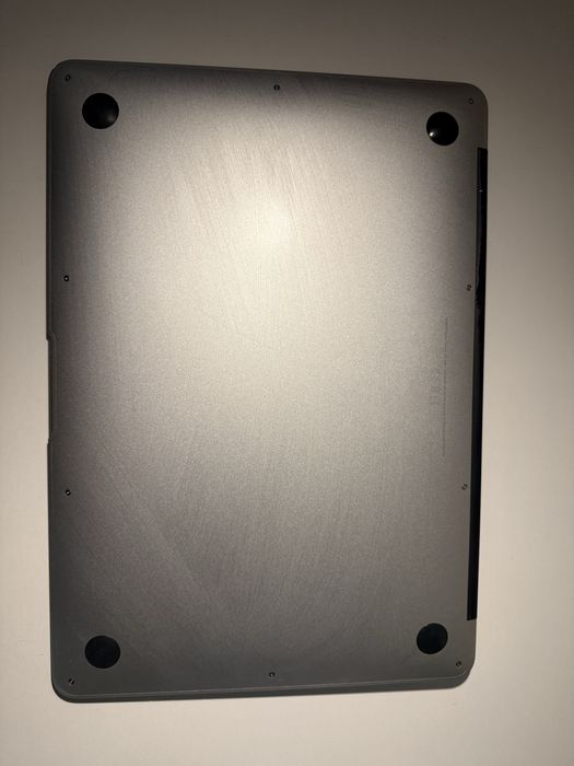 MacBook Air 13-inch 2017