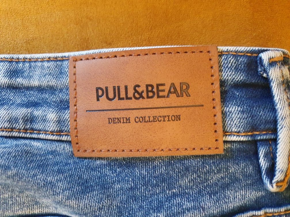 Męskie jeansy skinny fit rurki Pull&Bear