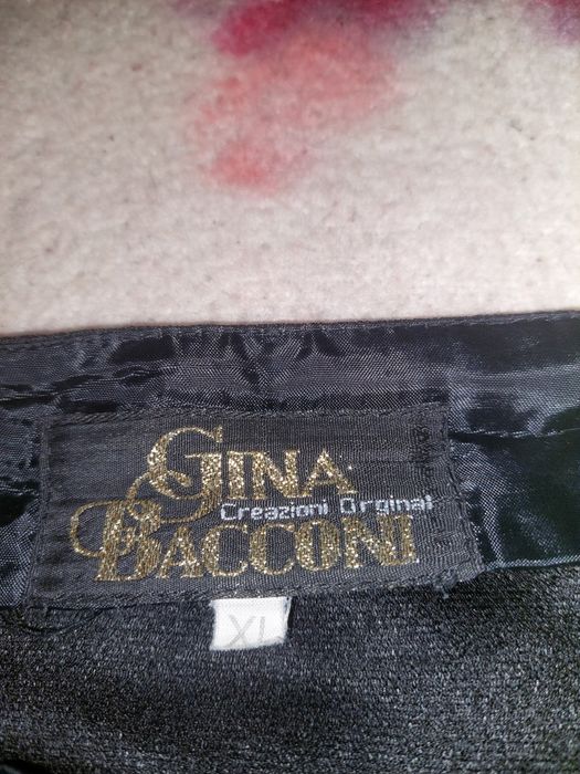 Жіночий одяг спідниця міні.