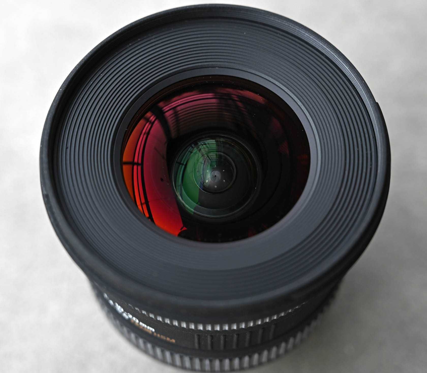 Szerokokątny ZOOM Sigma 10-20mm f/4-5.6 EX DC HSM z mocowaniem NIKON