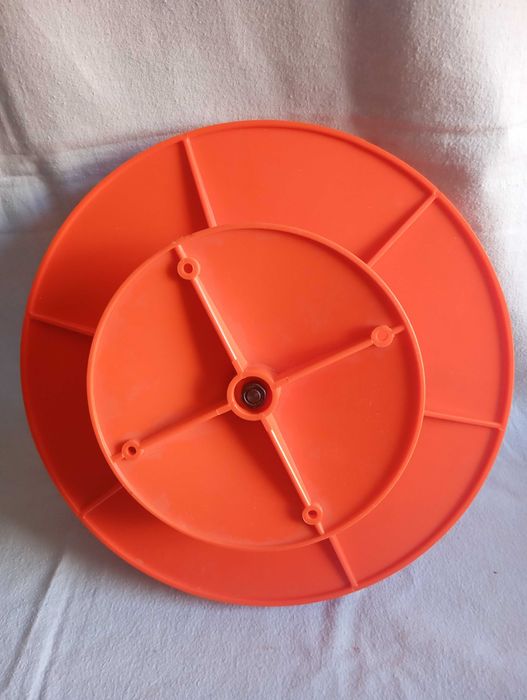 Подставка для бутылок в бар