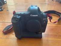 Canon EOS 1-Ds MK II