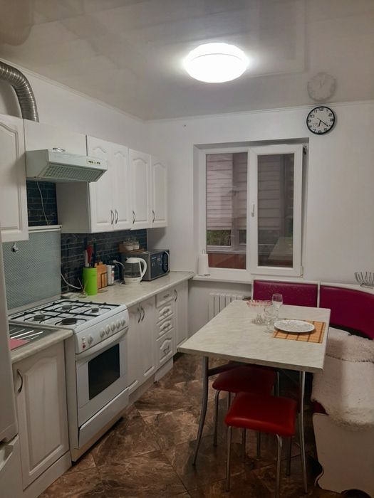 Оренда 2-х кім квартури посуточно , горняцкий