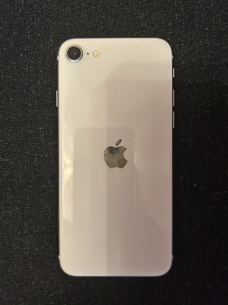 Iphone SE 3gen. Starlight, 64GB, jak nowy!