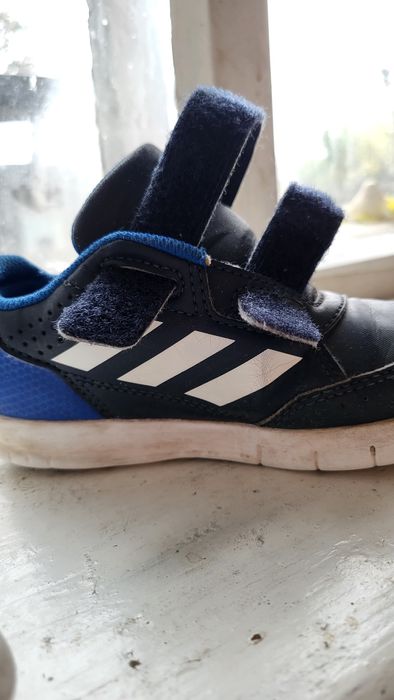 Кросівки дитячі adidas
