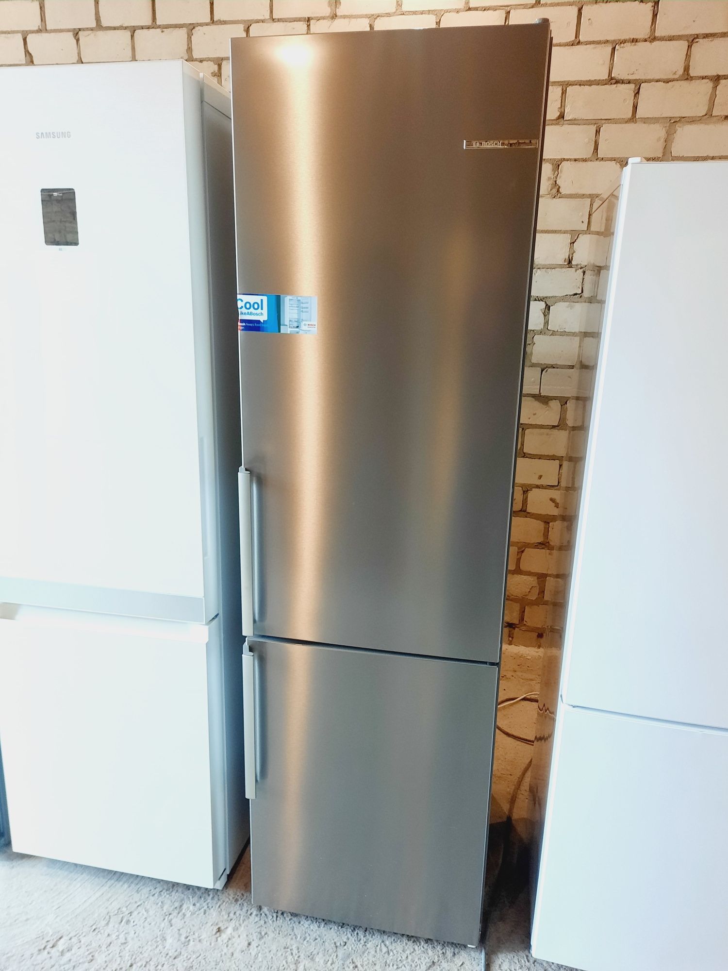 Холодильник BOSCH 2 метра