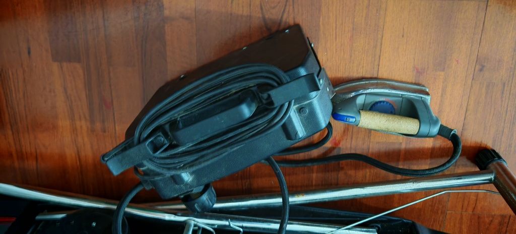 Máquina de passar ferro vapor - ler a descrição.