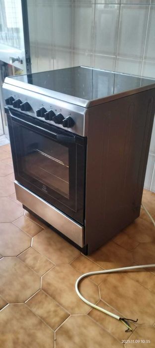 Fogão Indesit 16VMH2A(X)/NL