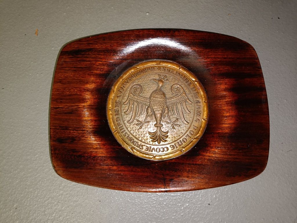 Przedwojenna patera, Pieczęć Majestatyczna Kazimierza Wielkiego 1336r.