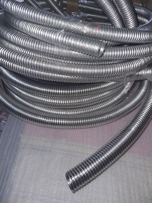 Гофра на выхлоп, для выхлопных газов, на бензо электро генераторы.