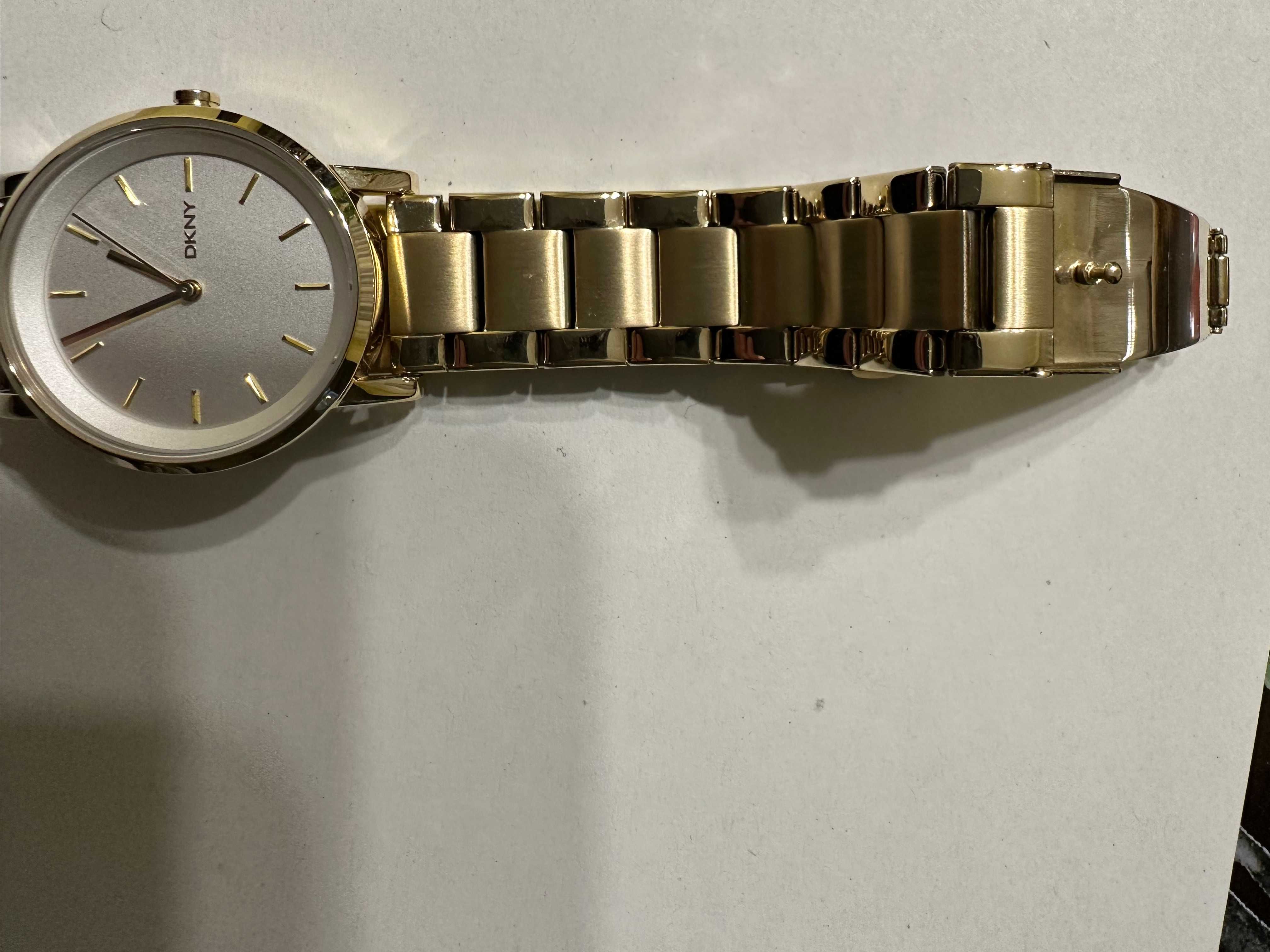 zegarek złoty DKNY NY2343