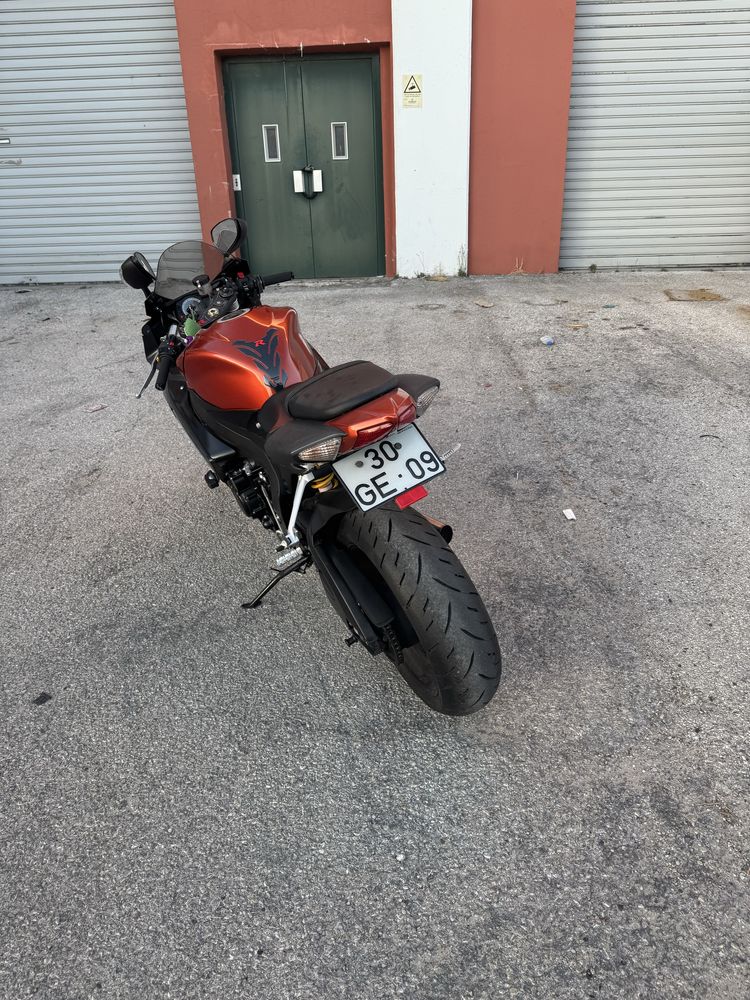 Suzuki gsxr k8 600 impecavel