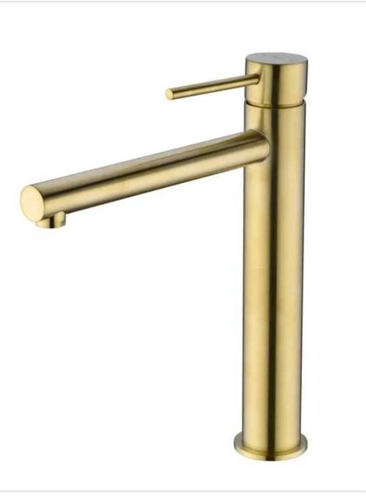 torneira de cano alto dourado