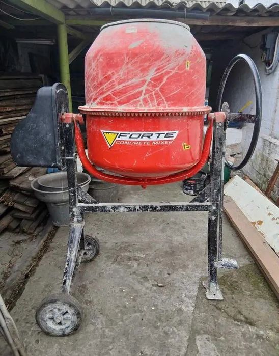 Бетономішалка Форте 140л б/у