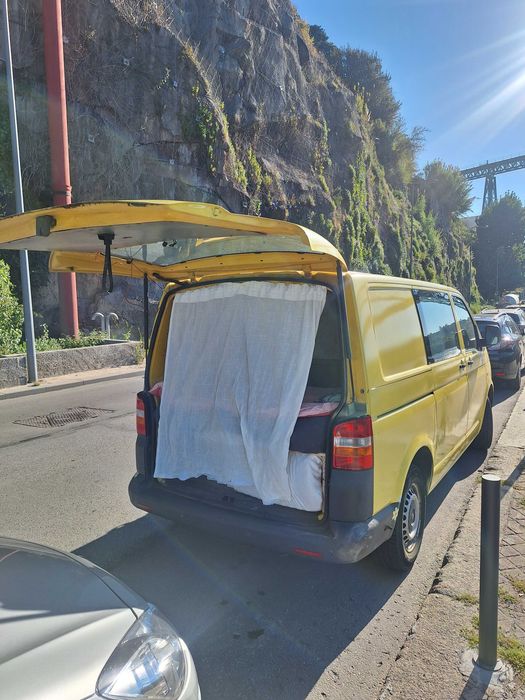 autocaravana dormitório vw transporter t5