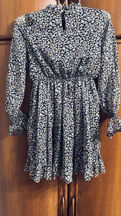 Сукня для дівчинки