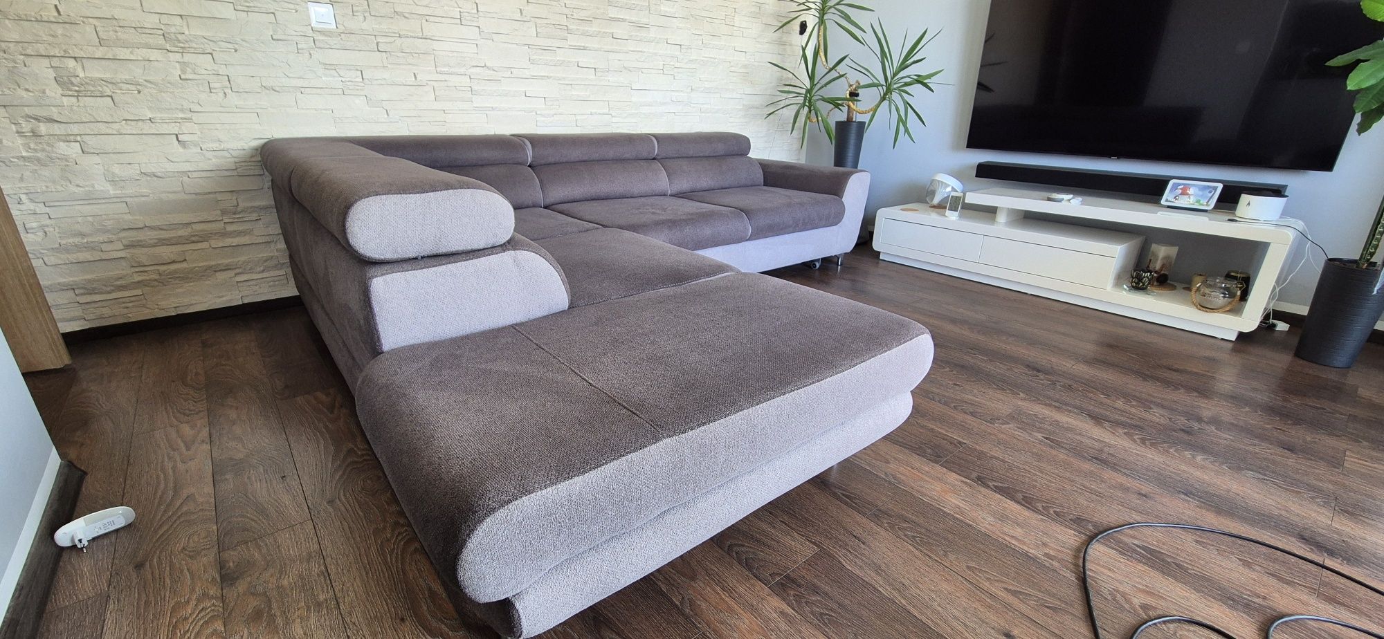 Naroznik z funkcja spania duży jak nowy model Piano